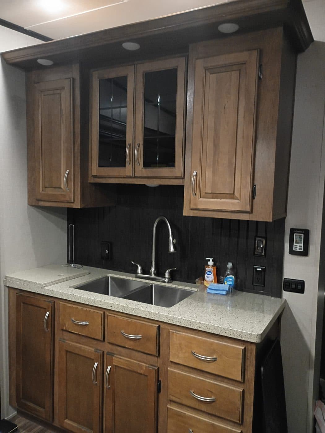 2018 Coachmen Chaparral 360 IBL photo 6